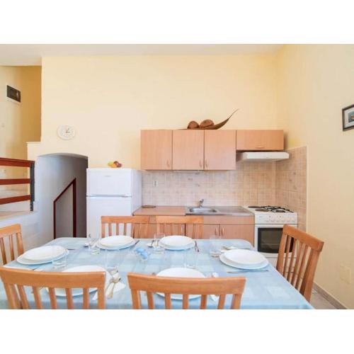 Apartments Ana & Bogdan - Two Bedroom Apartment with Terrace A4 ST