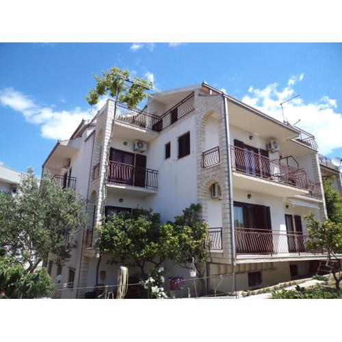 Apartments Ana