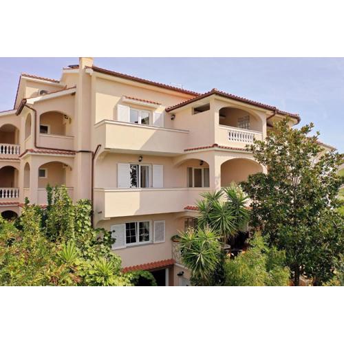 Apartments Anamarija S
