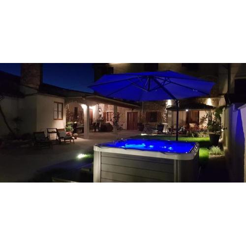 Apartments and Room Perstel