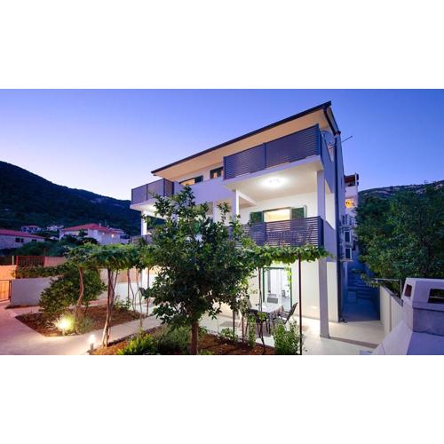Apartments and rooms by the sea Komiza, Vis - 9722