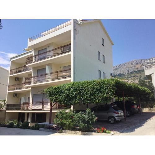 Apartments and Rooms Mamić