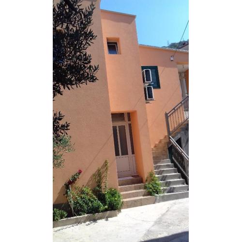 Apartments Anita Hure