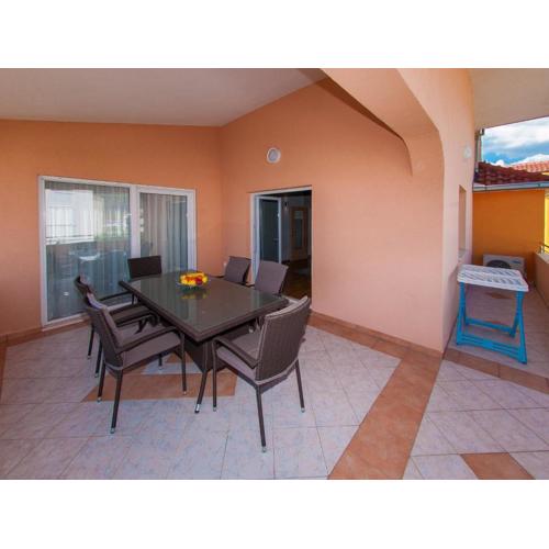 Apartments Anita-Luxury Three Bedroom Apartment with Terrace