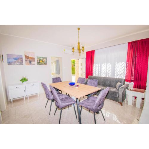 Apartments Anita near Opatija with private parking