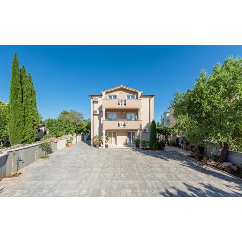 Apartments Ankica
