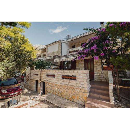 Apartments Antun