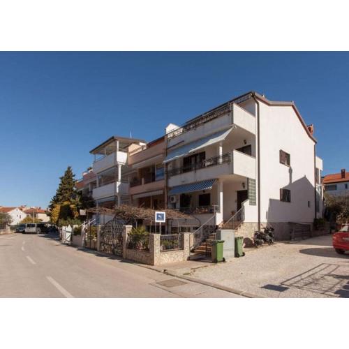 Apartments Berto