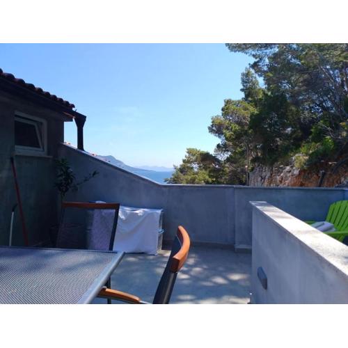 Apartments Bezek-Standard Two Bedroom Apartment with Terrace - potkrovlje