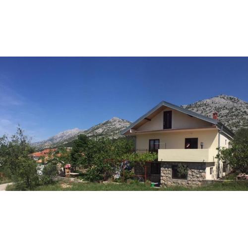 Apartments Bili