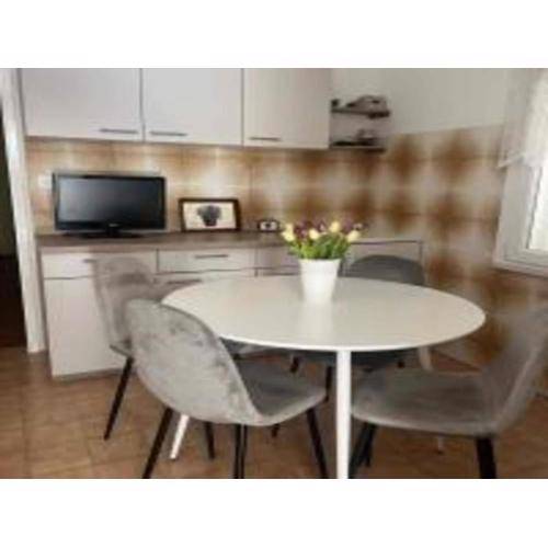 Apartments Bleu - One Bedroom Apartment with Balcony and See View 3