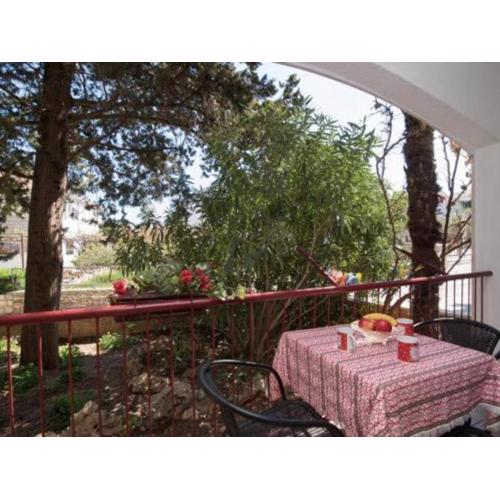 Apartments Boguvila - Two-Bedroom Standard Apartment with Terrace A6 - ST