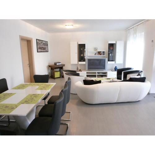 Apartments Bora
