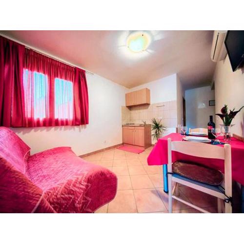Apartments Bruna Lastovo-Standard One Bedroom Apartment with Balcony and Sea View-Crveni
