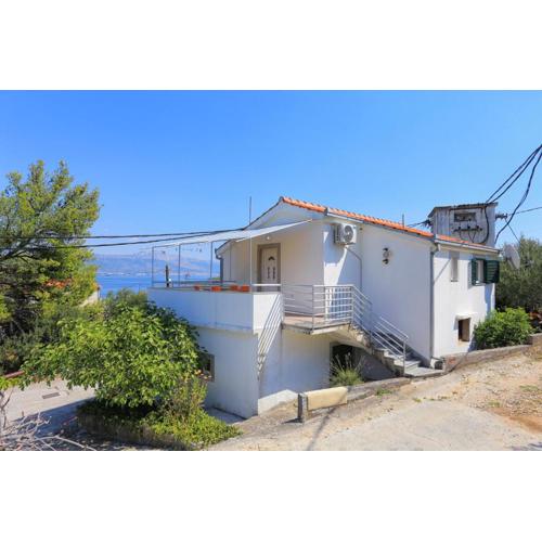 Apartments by the sea Arbanija, Ciovo - 4320