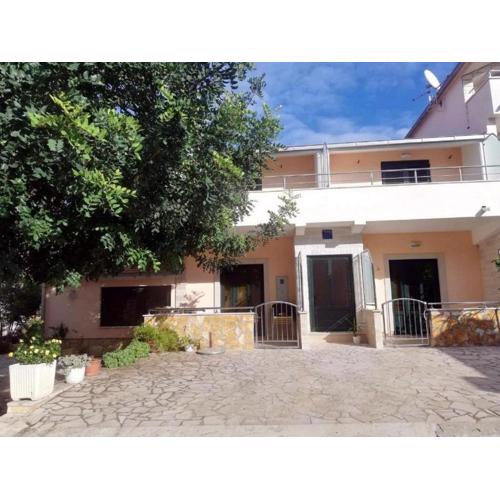 Apartments by the sea Loviste, Peljesac - 20427