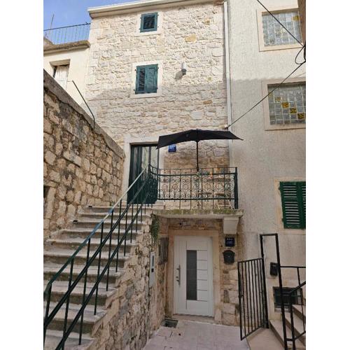 Apartments by the sea Makarska - 21443
