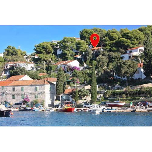 Apartments by the sea Maslinica, Solta - 772