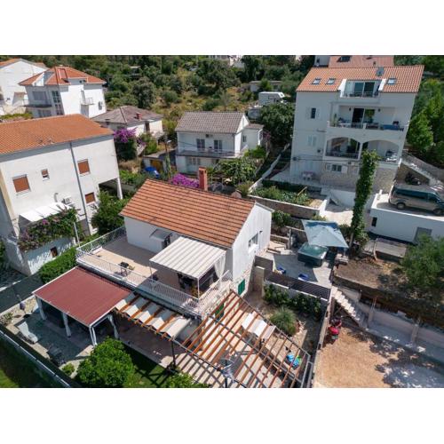 Apartments by the sea Mastrinka, Ciovo - 21601