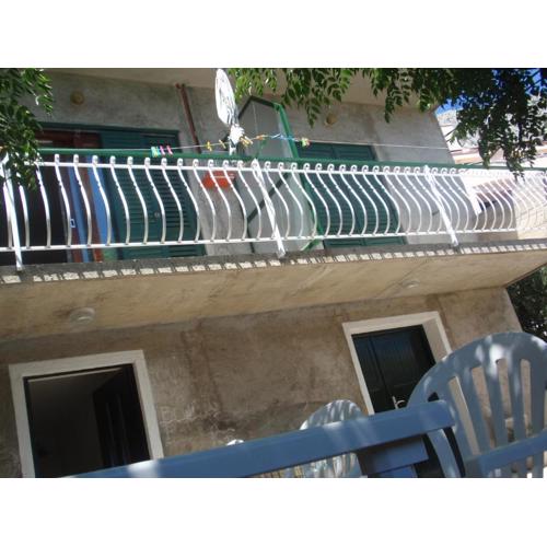 Apartments by the sea Mimice, Omis - 23074