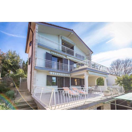 Apartments by the sea Njivice, Krk - 21868
