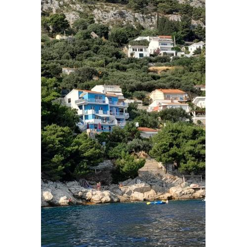 Apartments by the sea Pisak, Omis - 23886