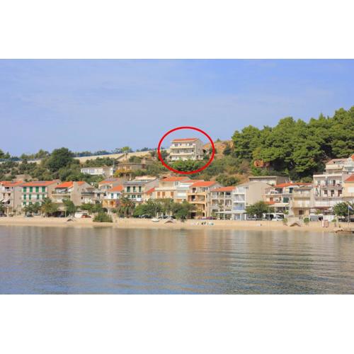 Apartments by the sea Podgora, Makarska - 21817