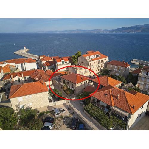 Apartments by the sea Postira, Brac - 22162