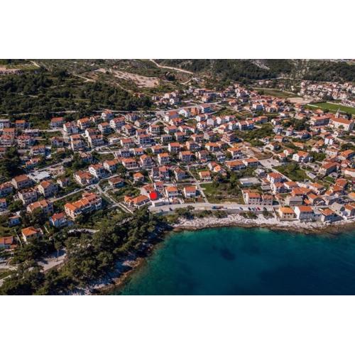 Apartments by the sea Postira, Brac - 22197