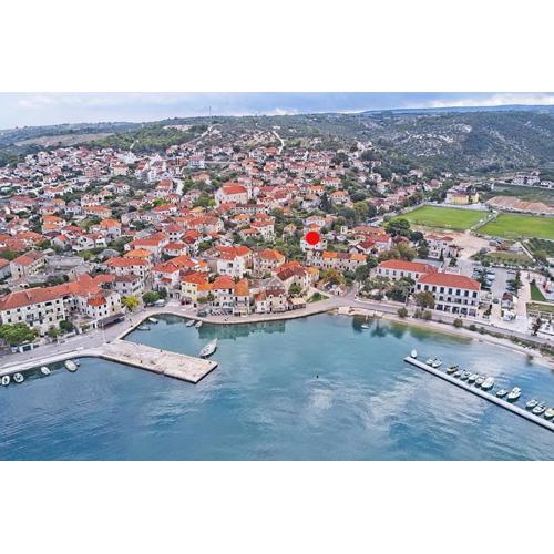 Apartments by the sea Postira, Brac - 22205