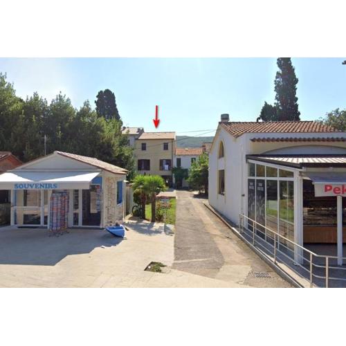 Apartments by the sea Punat, Krk - 24287