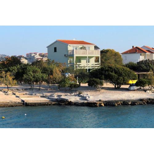 Apartments by the sea Rogoznica - 4805