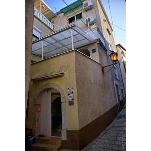 Apartments by the sea Selce, Crikvenica - 22935