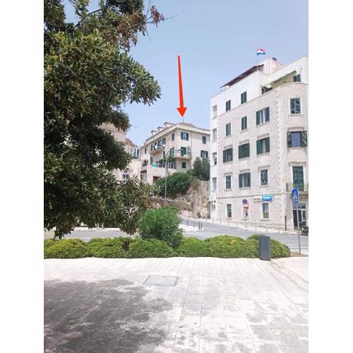 Apartments by the sea Split - 23443