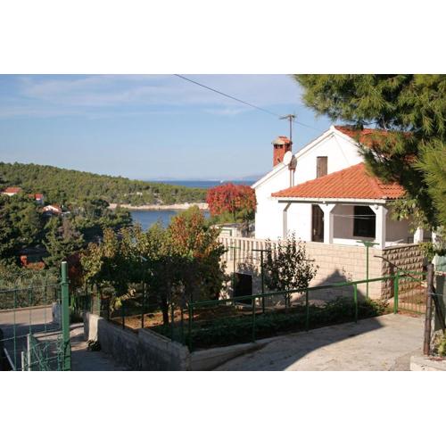 Apartments by the sea Splitska, Brac - 2923