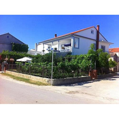 Apartments by the sea Sukosan, Zadar - 17203