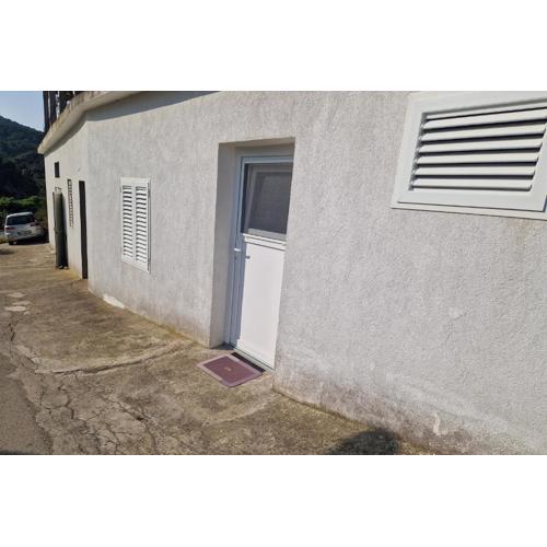 Apartments by the sea Ubli, Lastovo - 24676