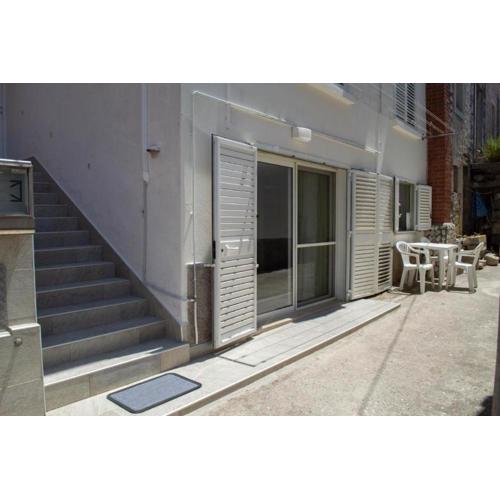Apartments by the sea Vela Luka, Korcula - 23683