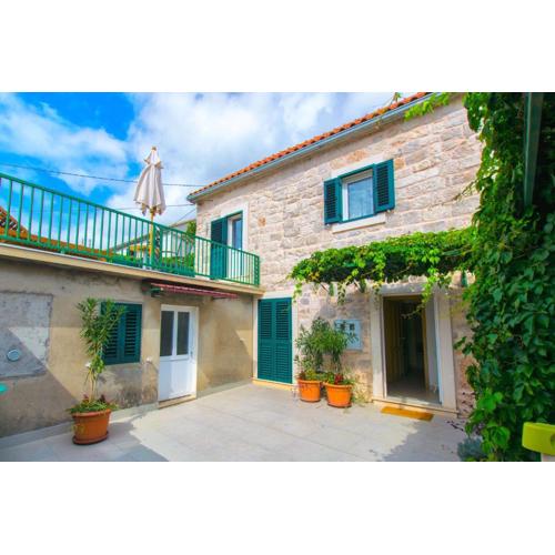 Apartments Cukarin