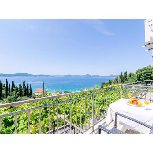 Apartments Cypress Sea Cove - Premium Studio Apartment with Balcony and Sea View A2