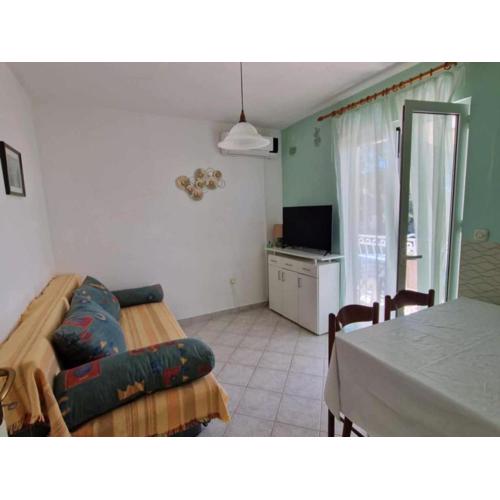 Apartments Dana - One Bedroom Apartment 2