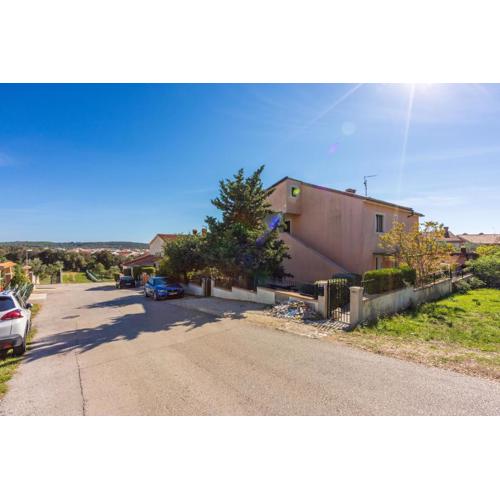 Apartments Davor