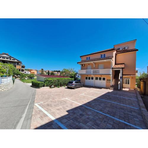 Apartments Dijana