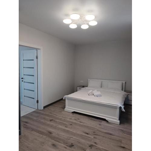 Apartments Domovik Квартира на двох, в центрі міста