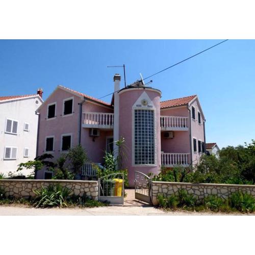 Apartments Dragan