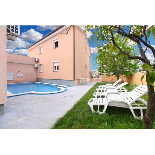 Apartments Edin 1359