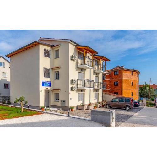 Apartments Elin