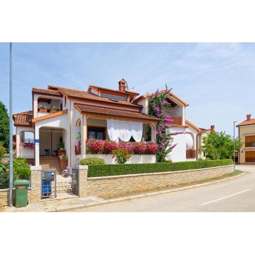 Apartments Exotica by Rent Istria