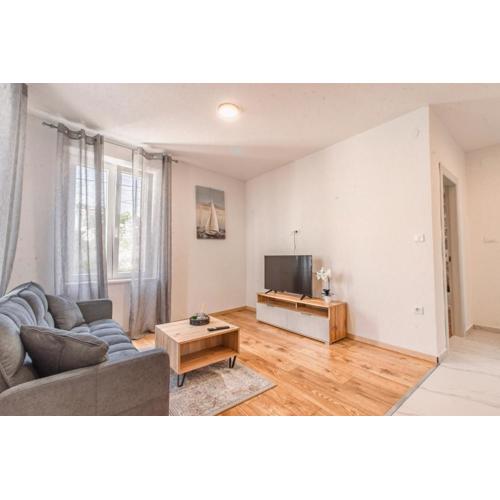 Apartments Florian