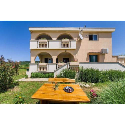Apartments for families with children Ljubac, Zadar - 24394